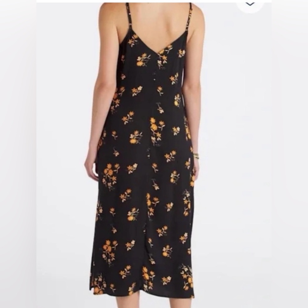 Dizzy Lizzy Tea-Length Double Slit Dress With Adjustable Straps - Picture 2 of 14